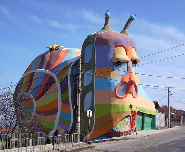 SNAIL HOUSE (SOFIA, BULGARIA)