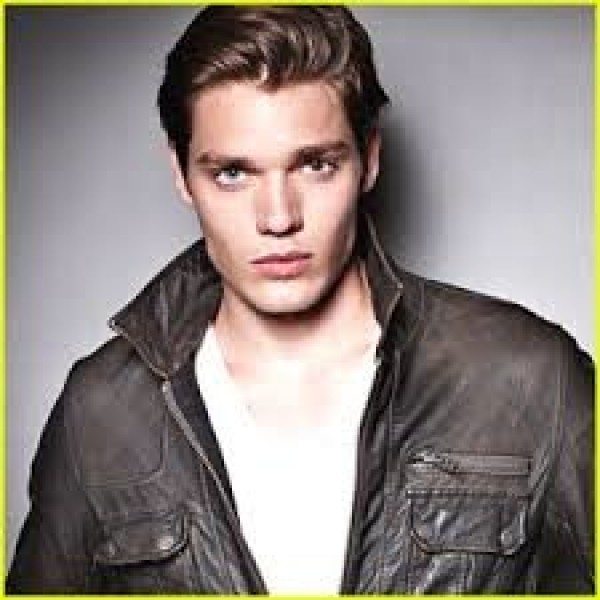 dominic sherwood