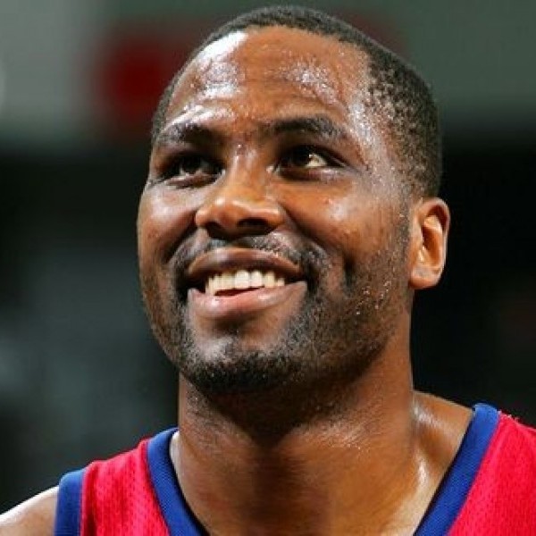 Elton Brand