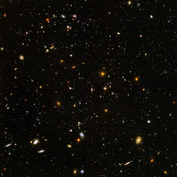 Hubble sees galaxies galore