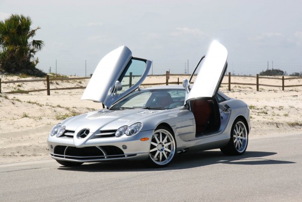 Mercedes-Benz SLR