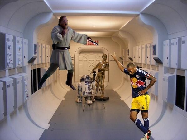 Thierry Henry se la joue Vendering