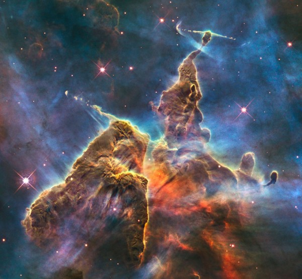 Hubble captures view of Mystic Mountain